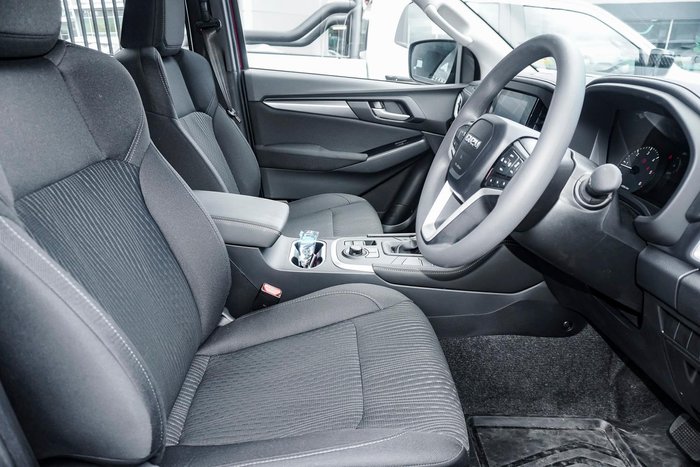 2025 Isuzu MU-X LS-M