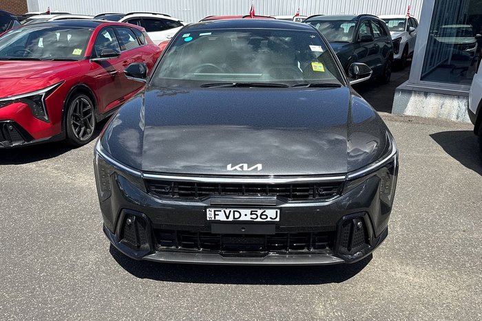 2025 Kia K4 GT-Line