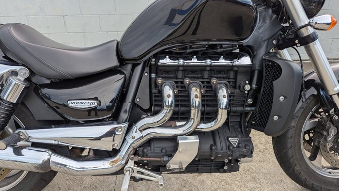 2016 Triumph ROCKET III ROADSTER Black