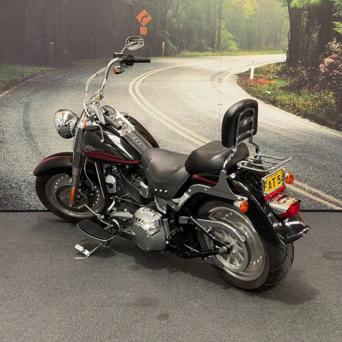 2006 HARLEY-DAVIDSON FLSTF FAT BOY Black