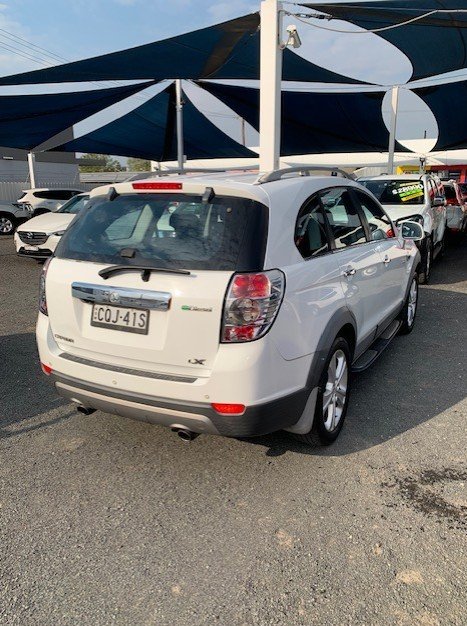 2013 Holden Captiva 7 LX CG Series II MY12 AWD SUMMIT WHITE