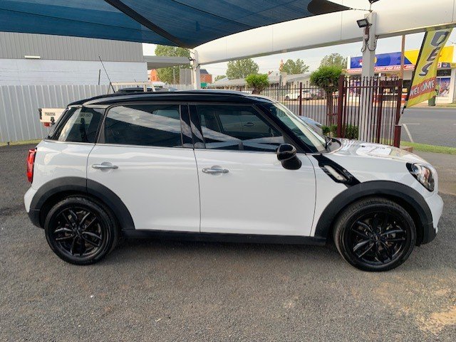 2015 MINI Countryman Cooper D R60 MY15 WHITE