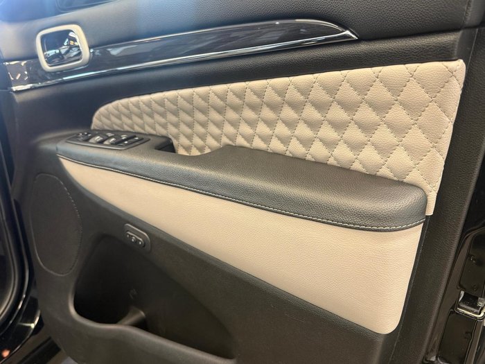 2019 Jeep Grand Cherokee Overland