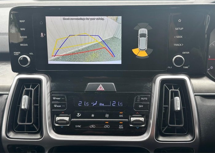 2022 Kia Sorento Sport