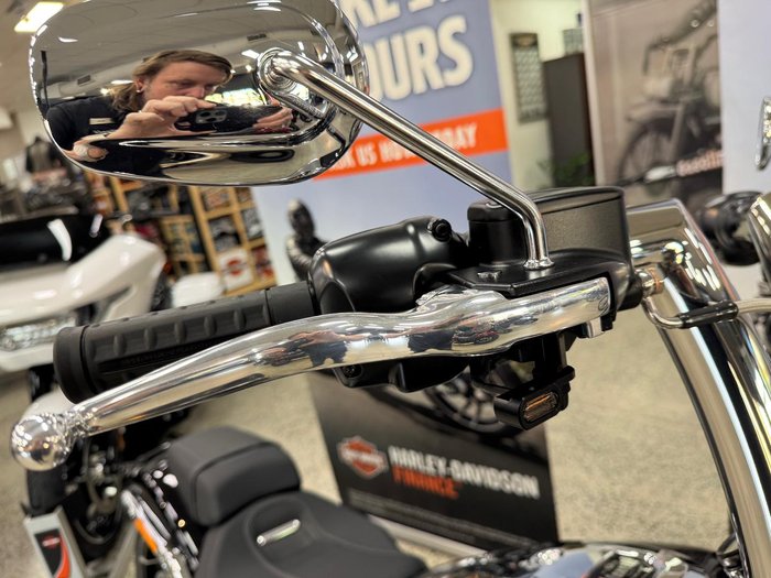 2025 Harley-Davidson Breakout 117 (FXBR) Softail Black