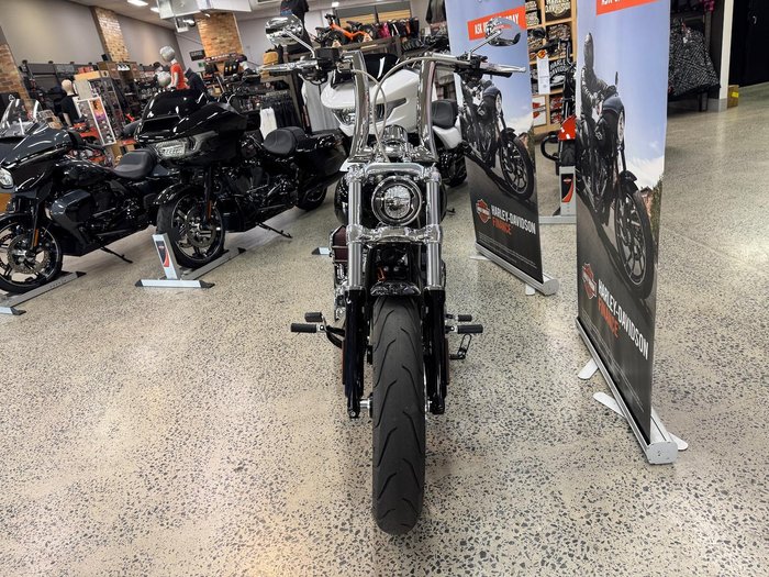 2025 Harley-Davidson Breakout 117 (FXBR) Softail Black