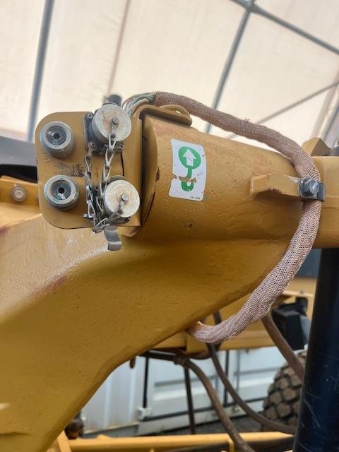 2017 CAT 140M Grader