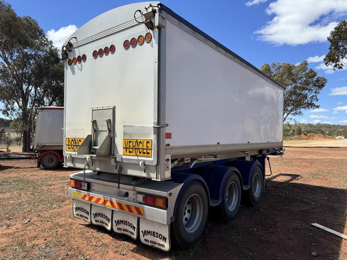 2022 Jamieson B Double Tipper Set