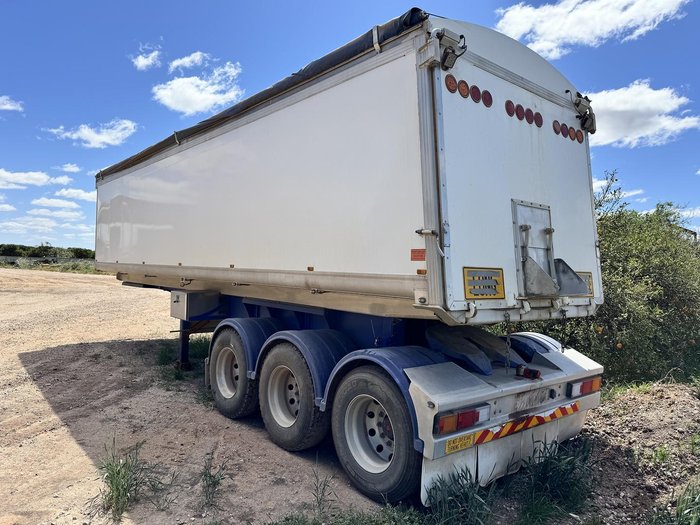 2022 Jamieson B Double Tipper Set