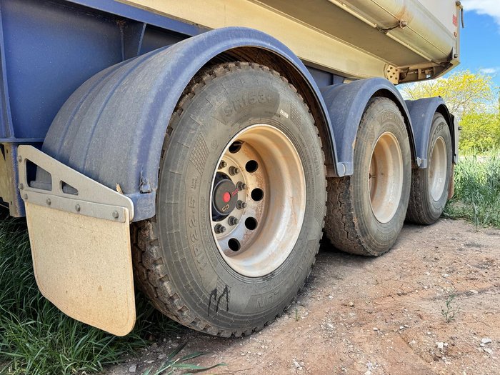 2022 Jamieson B Double Tipper Set