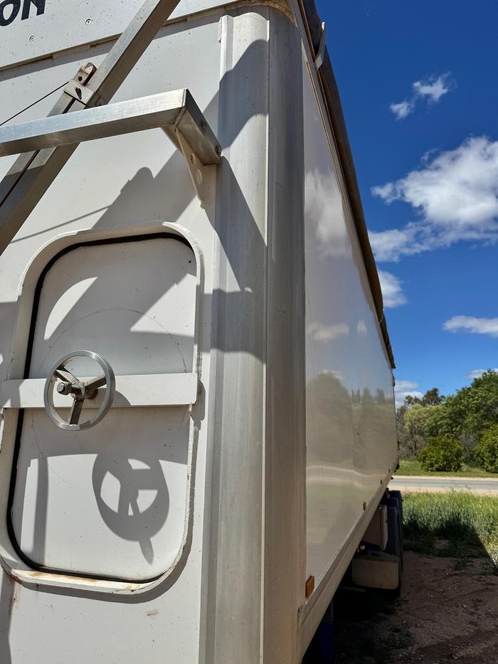 2022 Jamieson B Double Tipper Set