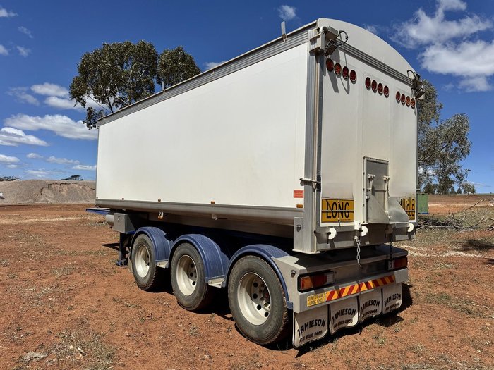 2022 Jamieson B Double Tipper Set