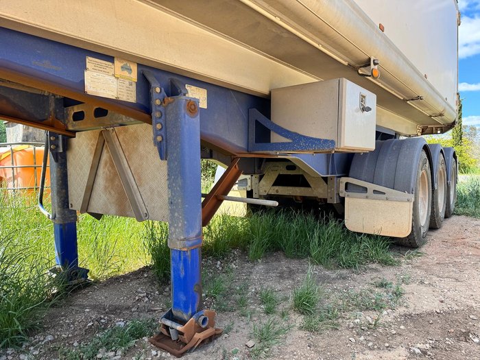 2022 Jamieson B Double Tipper Set