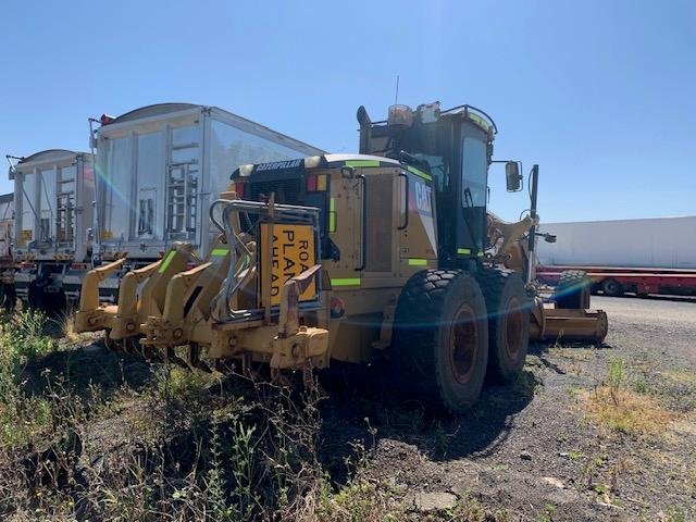 2011 CAT 140M Grader