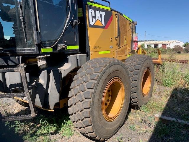 2011 CAT 140M Grader