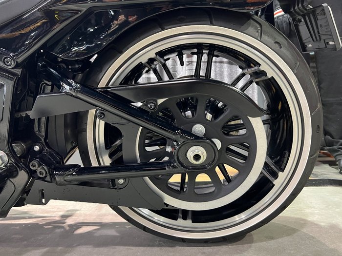 2021 Harley-davidson FXBRS BREAKOUT (114) Black