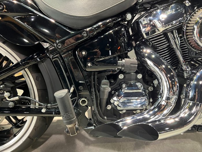 2021 Harley-davidson FXBRS BREAKOUT (114) Black