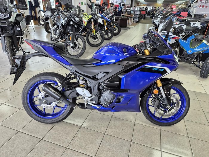 2025 Yamaha YZF-R3 R3 Blue