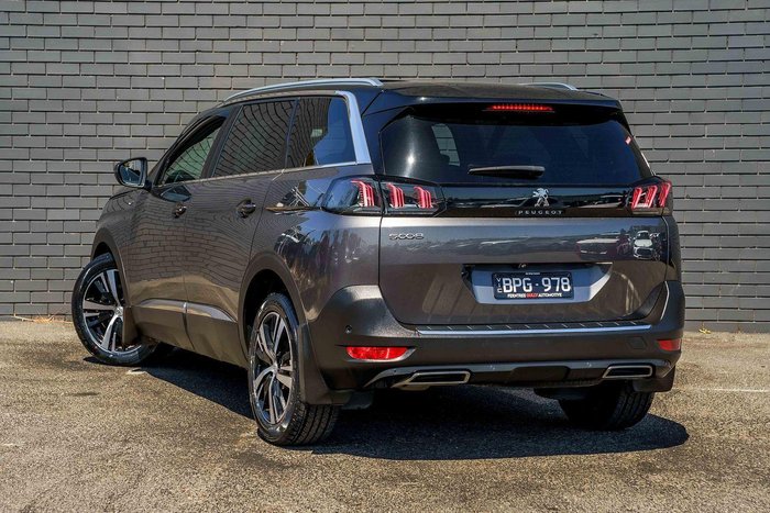 2021 Peugeot 5008 GT