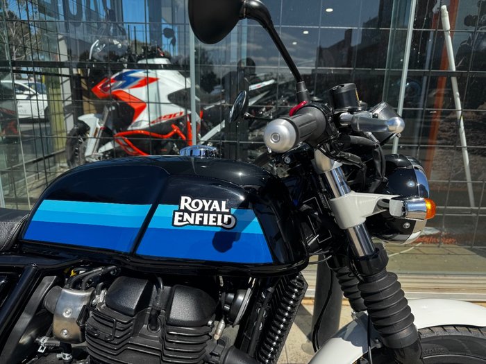 2025 Royal Enfield (see Also Enfiel CONTINENTAL GT 650 E5 DARK BLACK