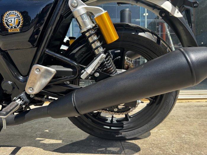 2025 Royal Enfield (see Also Enfiel CONTINENTAL GT 650 E5 DARK BLACK