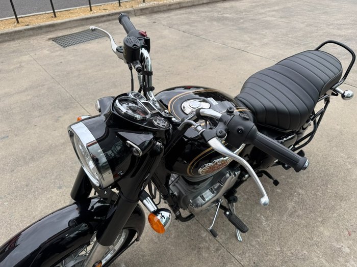 2025 Royal Enfield (see Also Enfiel BULLET 350 BLACK