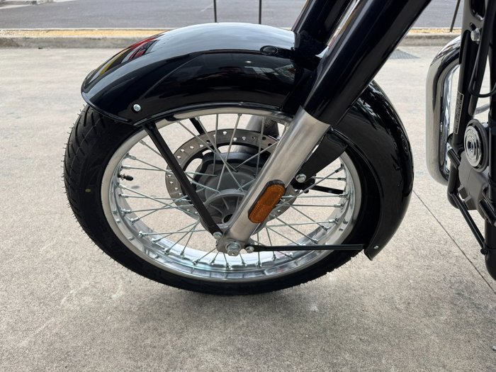 2025 Royal Enfield (see Also Enfiel BULLET 350 BLACK