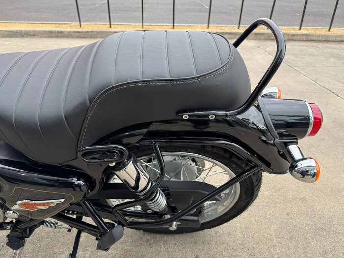 2025 Royal Enfield (see Also Enfiel BULLET 350 BLACK