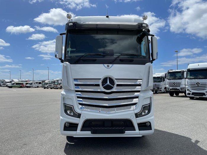 2024 Mercedes-Benz Actros 2663