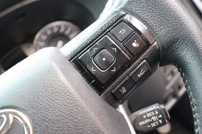 2022 Toyota Hilux SR5