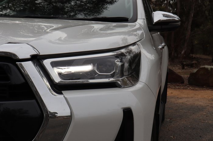 2022 Toyota Hilux SR5