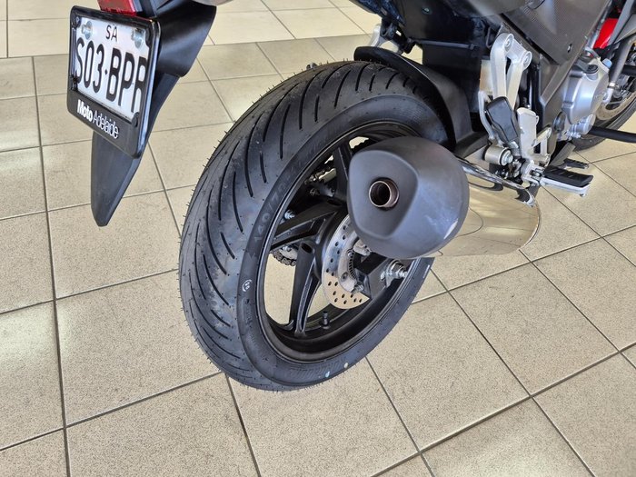 2016 Honda CB300F ABS (CB300FA) CB300 Red