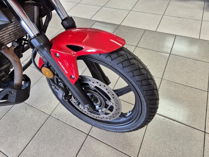 2016 Honda CB300F ABS (CB300FA) CB300 Red