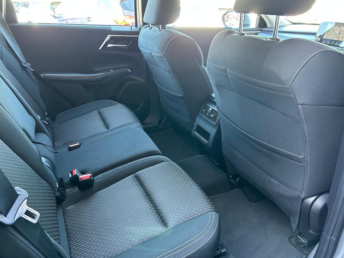 2023 Mitsubishi Outlander ES ZM MY23 White