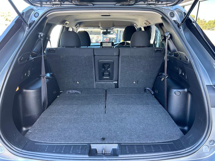 2023 Mitsubishi Outlander ES ZM MY23 White