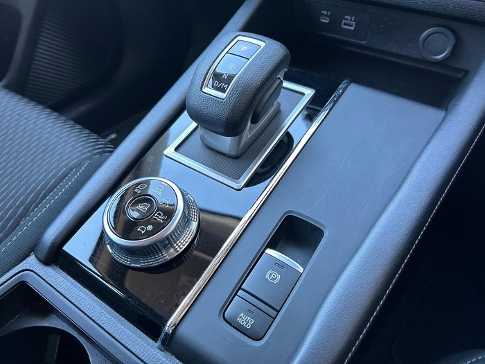 2023 Mitsubishi Outlander ES ZM MY23 White