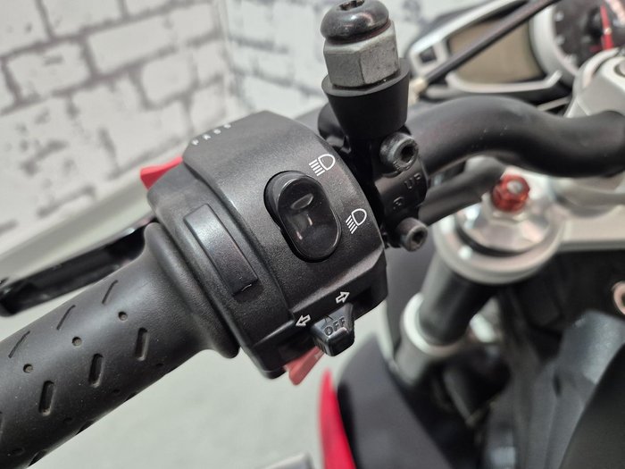 2015 Triumph Street Triple R ABS Street Triple Black