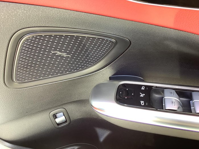 2022 Mercedes-Benz C-Class C300