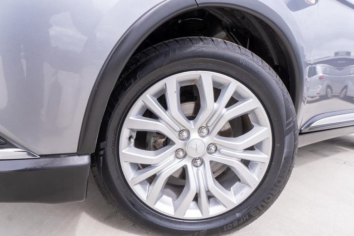 2019 Mitsubishi Outlander ES