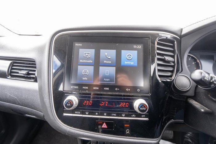 2019 Mitsubishi Outlander ES