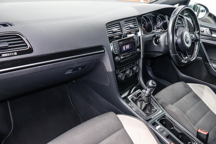 2014 Volkswagen Golf R