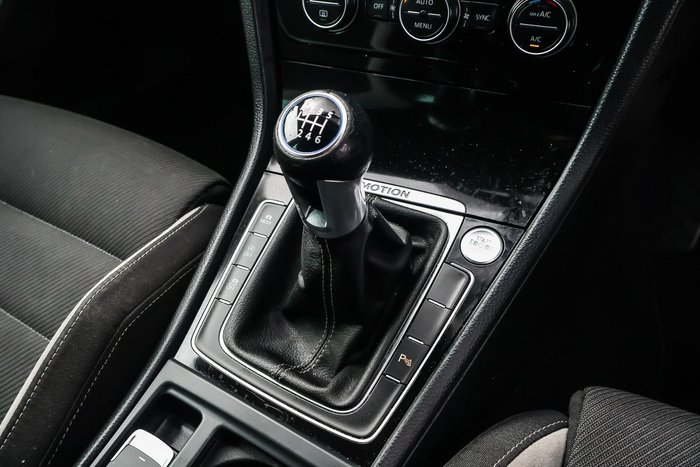 2014 Volkswagen Golf R