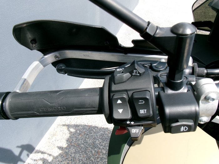 2022 CF MOTO MT SPORT Yellow