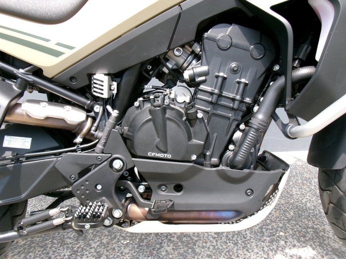 2022 CF MOTO MT SPORT Yellow