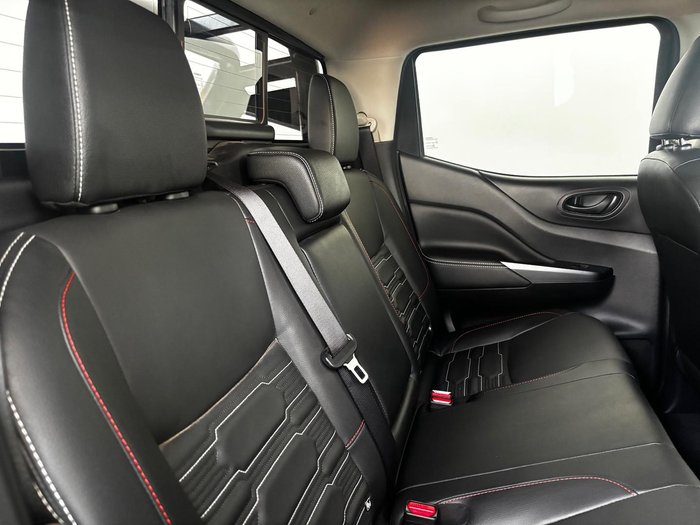 2022 Nissan Navara PRO-4X Warrior D23 MY21.5 4X4 Dual Range Black Star