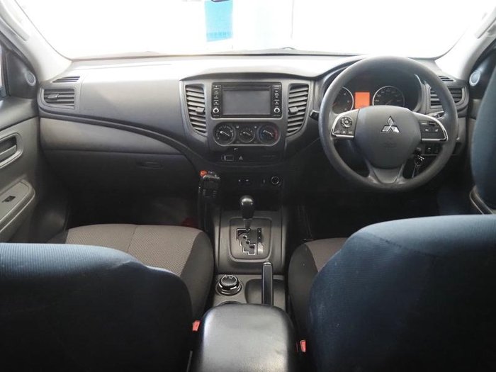 2018 Mitsubishi Triton GLX