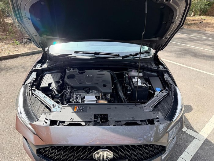 2025 MG MG5 Essence MY25 Misty Grey