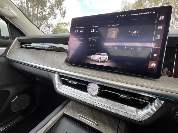 2025 GWM Tank 500 Ultra Hi4-T PHEV