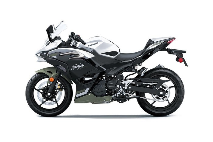 2026 Kawasaki Ninja 500 SE
