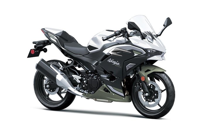 2026 Kawasaki Ninja 500 SE
